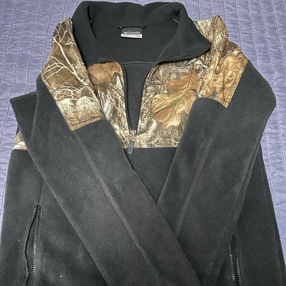 Columbia pullover